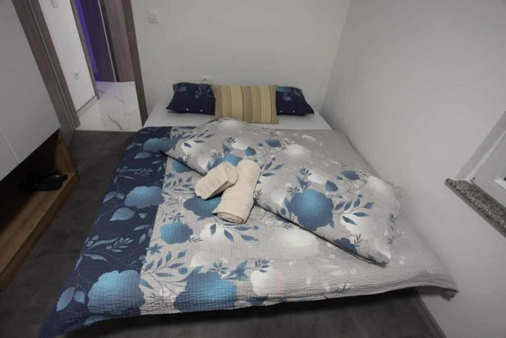 Apartmani Venecia Prozor Екстер'єр фото