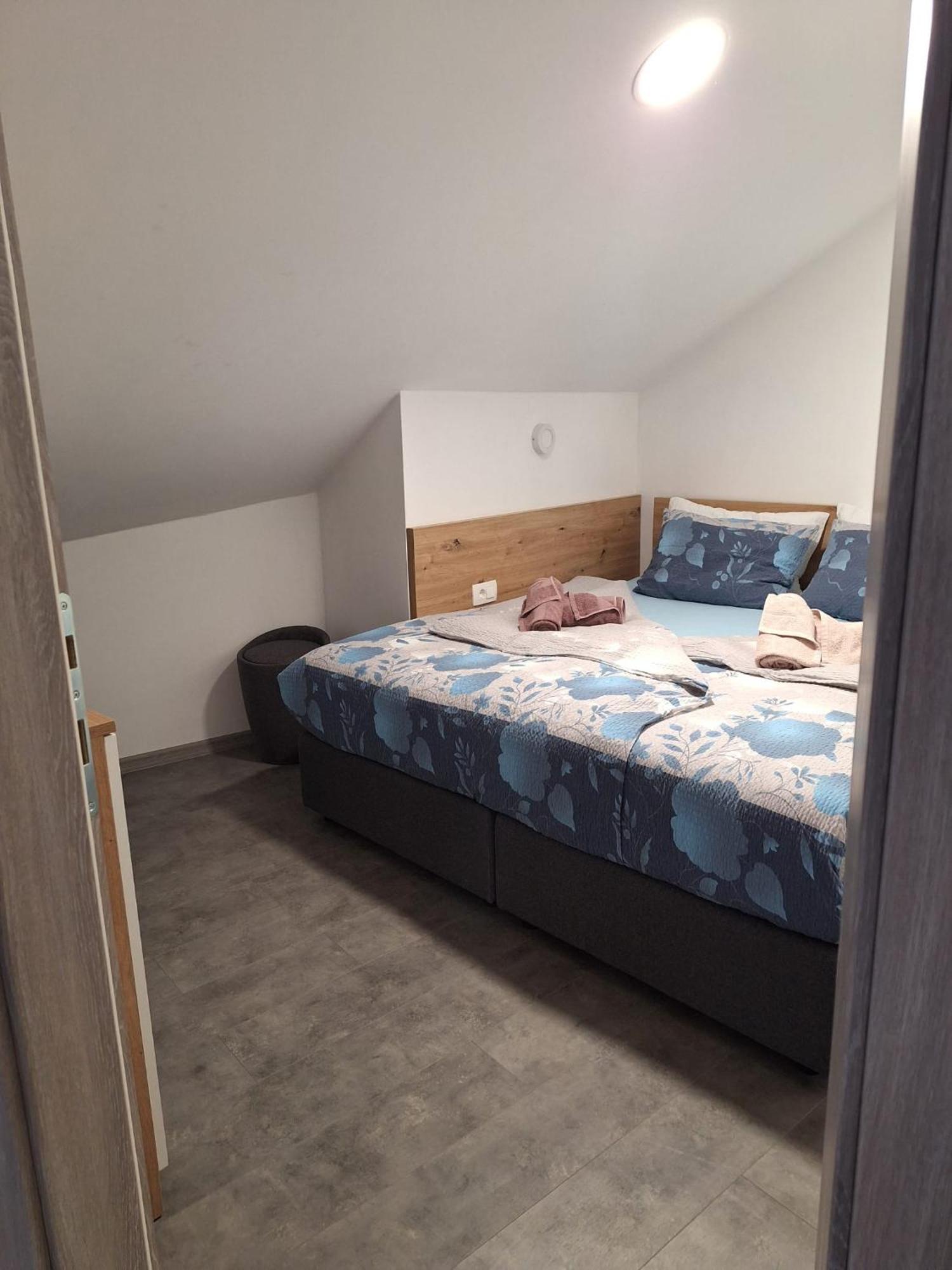 Apartmani Venecia Prozor Екстер'єр фото